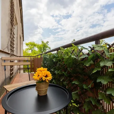 Cozy Studio With Bath Bielany By Renters Apartament